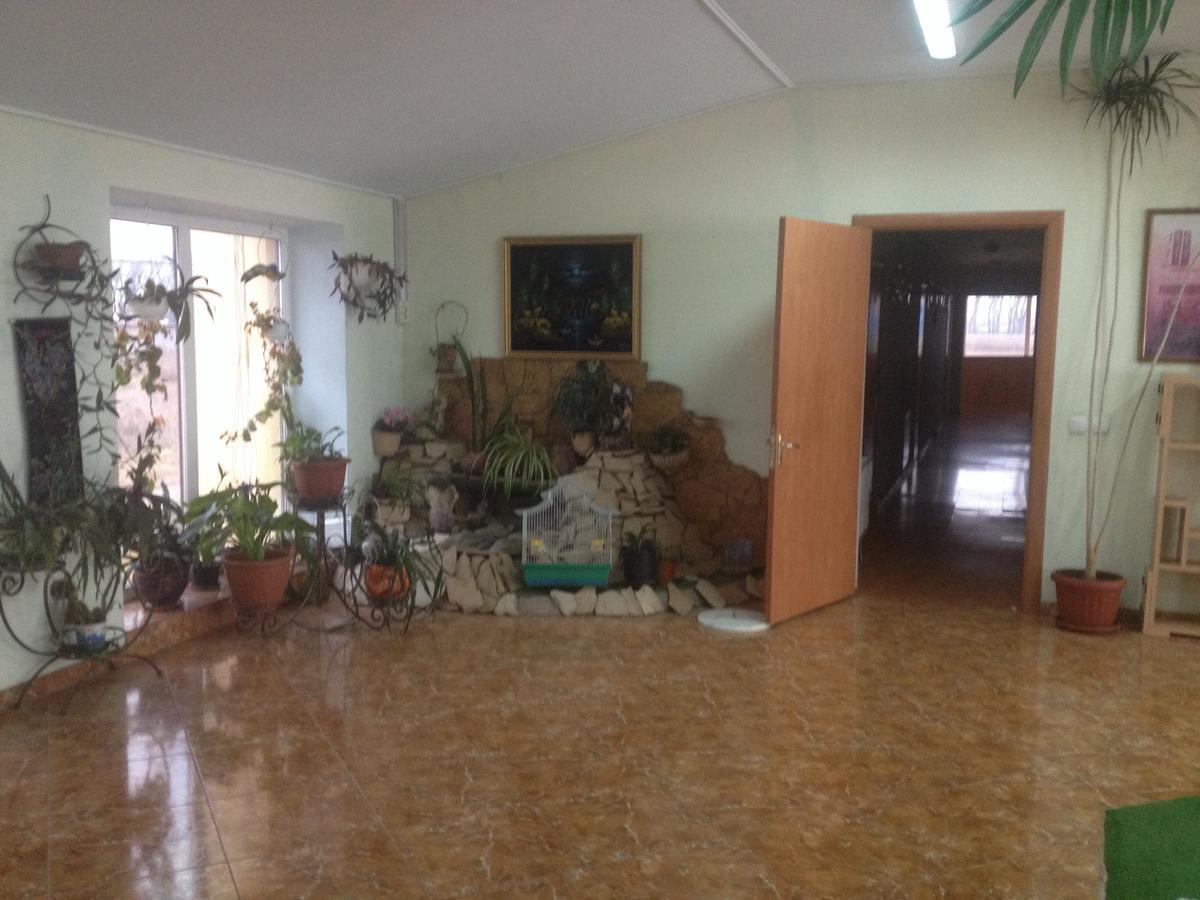 Tennis House Hotel Kraszilivka Kültér fotó